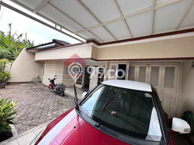 Rumah di Lowokwaru, 3 KM, Pemandangan Indah, Luas 266m2m² LB 170m2m² Rumah di Lowokwaru, 3 KM, Pemandangan Indah, Luas 266m2m² LB 170m2m²