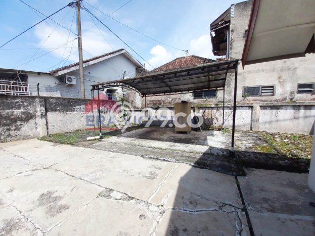 Siap Huni Rumah Mewah 3 Kamar di Klojen Dekat ke Mana Pun Siap Huni Rumah Mewah 3 Kamar di Klojen Dekat ke Mana Pun