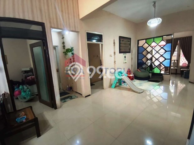 Jual Rumah Strategis Bagus Punya 4 KT di Blimbing Malang SHM Jual Rumah Strategis Bagus Punya 4 KT di Blimbing Malang SHM
