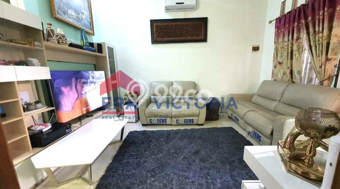 LOKASI PREMIUM! Rumah Berkembang di Ngasem, Luas 94m2m² Bangunan 162m2m² LOKASI PREMIUM! Rumah Berkembang di Ngasem, Luas 94m2m² Bangunan 162m2m²