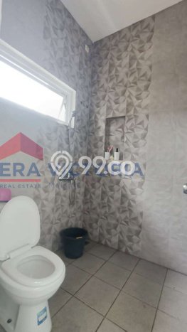 Rumah Strategis Modern Lb 90m2 di Lawang, Malang Rumah Strategis Modern Lb 90m2 di Lawang, Malang