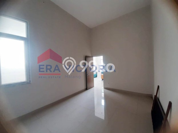 Rumah LT 105m2m² Dekat dengan Akses Transportasi, Malang - Harga Menarik Rumah LT 105m2m² Dekat dengan Akses Transportasi, Malang - Harga Menarik