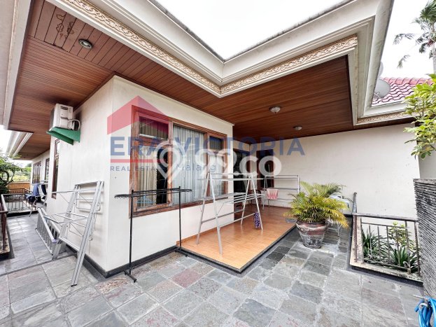 BEST PRICE! Rumah Premium di , Luas 700m2m² LB 500m2m² BEST PRICE! Rumah Premium di , Luas 700m2m² LB 500m2m²