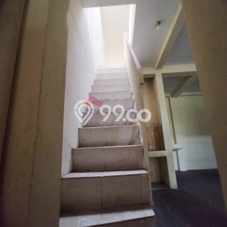 Disewakan! Rumah 5 Kamar Tidur &
2 Kamar Mandi di Araya, Malang Disewakan! Rumah 5 Kamar Tidur &
2 Kamar Mandi di Araya, Malang