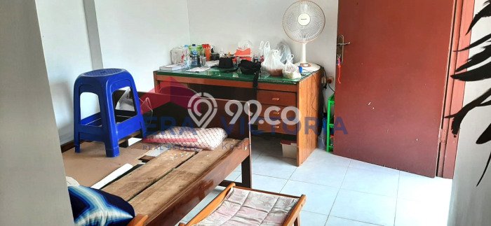 LOKASI POTENSIAL! Gudang For Rent di Gurah, Luas 923m2m², Siap Bisnis LOKASI POTENSIAL! Gudang For Rent di Gurah, Luas 923m2m², Siap Bisnis