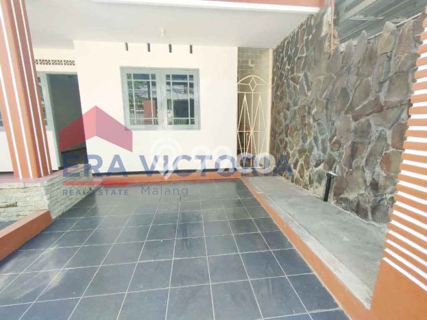 Rumah area Lowokwaru, Malang, LT 150m2m² Bangunan 200m2m² - SEGERA MILIKI! Rumah area Lowokwaru, Malang, LT 150m2m² Bangunan 200m2m² - SEGERA MILIKI!