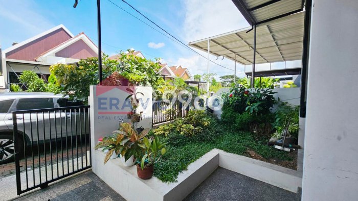 Disewakan! Rumah 2 Kamar Tidur &
1 Kamar Mandi di Dieng, Malang Disewakan! Rumah 2 Kamar Tidur &
1 Kamar Mandi di Dieng, Malang