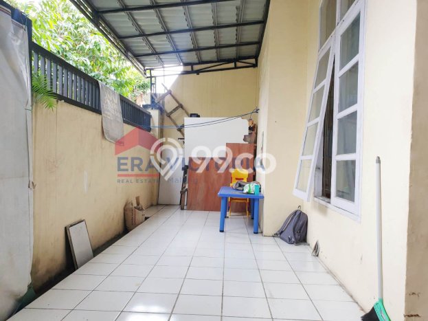 Rumah Strategis di Pakis, Malang, LT 184m2m² Bangunan 140m2m² - BISA KPR! Rumah Strategis di Pakis, Malang, LT 184m2m² Bangunan 140m2m² - BISA KPR!