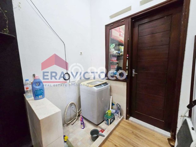 Disewakan! Rumah 2 Kamar Tidur &
1 Kamar Mandi di Tidar, Malang Disewakan! Rumah 2 Kamar Tidur &
1 Kamar Mandi di Tidar, Malang