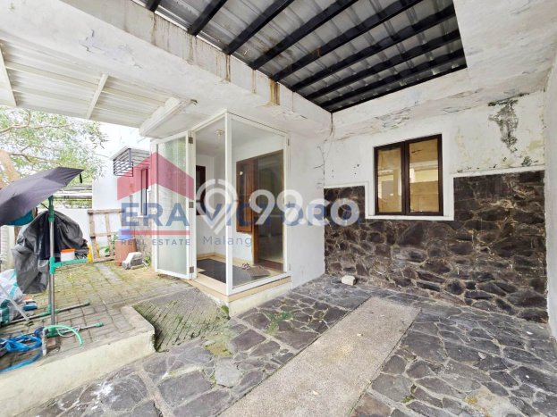 LISTING BARU! Rumah Premium di , LT 98m2m² Bangunan 102m2m² LISTING BARU! Rumah Premium di , LT 98m2m² Bangunan 102m2m²