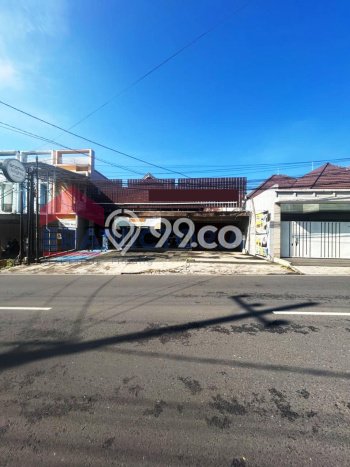 Disewakan! Rumah 3 Kamar Tidur &
3 Kamar Mandi di Tidar, Malang Disewakan! Rumah 3 Kamar Tidur &
3 Kamar Mandi di Tidar, Malang