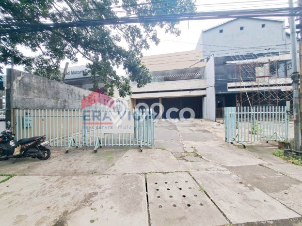 Ruko untuk disewa di Blimbing punya LT 192m2 & LB 120m2 harga sewa kompetitif Ruko untuk disewa di Blimbing punya LT 192m2 & LB 120m2 harga sewa kompetitif