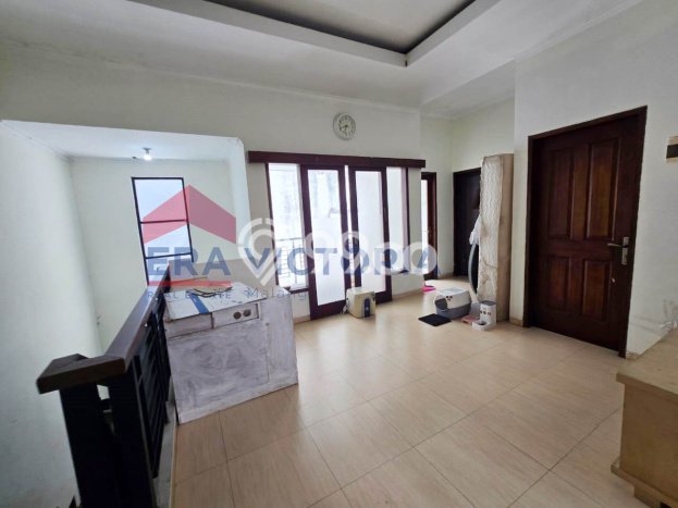 LISTING BARU! Rumah Premium di , LT 98m2m² Bangunan 102m2m² LISTING BARU! Rumah Premium di , LT 98m2m² Bangunan 102m2m²