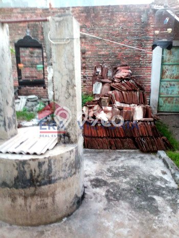 Dijual Rumah 3 KT di , Kediri - LT 499m2m² Dijual Rumah 3 KT di , Kediri - LT 499m2m²