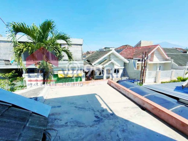 Rumah area Lowokwaru, Malang, LT 150m2m² Bangunan 200m2m² - SEGERA MILIKI! Rumah area Lowokwaru, Malang, LT 150m2m² Bangunan 200m2m² - SEGERA MILIKI!