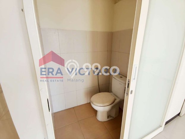 LISTING BARU! Rumah di , Siap Huni, 4 KM, Akses Malang, Malang, LT 200m2m² Bangunan 172m2m² LISTING BARU! Rumah di , Siap Huni, 4 KM, Akses Malang, Malang, LT 200m2m² Bangunan 172m2m²