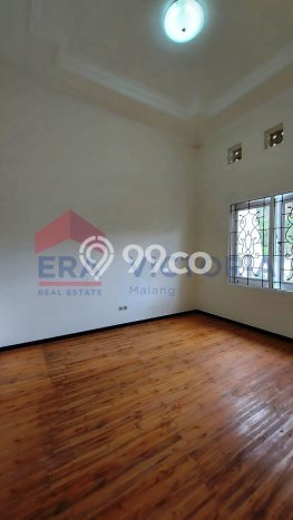 Jarang Ada! Rumah Kontrakan 3 Kamar Nyaman Siap Huni Malang Kota Jarang Ada! Rumah Kontrakan 3 Kamar Nyaman Siap Huni Malang Kota