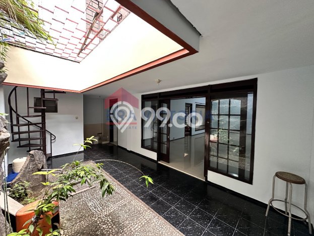 Rumah di Lowokwaru, 3 KM, Pemandangan Indah, Luas 266m2m² LB 170m2m² Rumah di Lowokwaru, 3 KM, Pemandangan Indah, Luas 266m2m² LB 170m2m²
