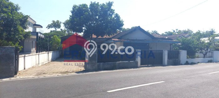 Rumah Kawasan Banyakan, LT 2125m2m², Bangunan 96m2m² Rumah Kawasan Banyakan, LT 2125m2m², Bangunan 96m2m²