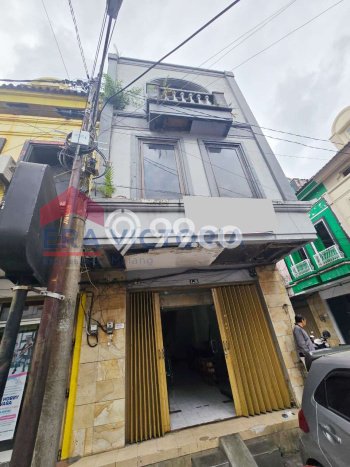 PRIME LOCATION! Ruko di Lowokwaru, Luas 215m2m², Kawasan Berkembang, Ready Pakai PRIME LOCATION! Ruko di Lowokwaru, Luas 215m2m², Kawasan Berkembang, Ready Pakai
