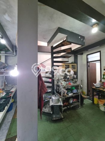 UNIT LANGKA! Rumah di , 2 KM, Pemandangan Indah, Luas 306m2m² Bangunan 360m2m² UNIT LANGKA! Rumah di , 2 KM, Pemandangan Indah, Luas 306m2m² Bangunan 360m2m²