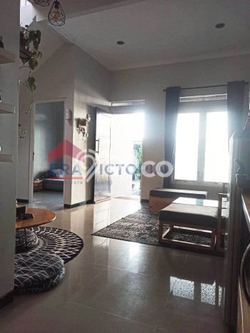 Rumah Lingkungan Nyaman di Lowokwaru, Malang, Luas 75m2m² LB 140m2m² Rumah Lingkungan Nyaman di Lowokwaru, Malang, Luas 75m2m² LB 140m2m²