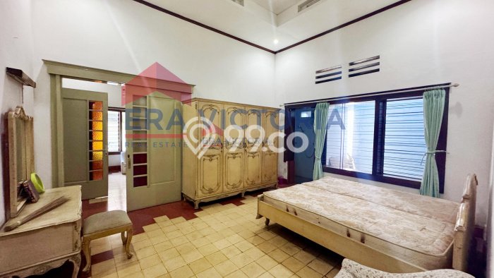 Rumah Nyaman dengan Luas Tanah 515m2m² dan Luas Bangunan 258m2m² di Area Klojen, Malang Rumah Nyaman dengan Luas Tanah 515m2m² dan Luas Bangunan 258m2m² di Area Klojen, Malang