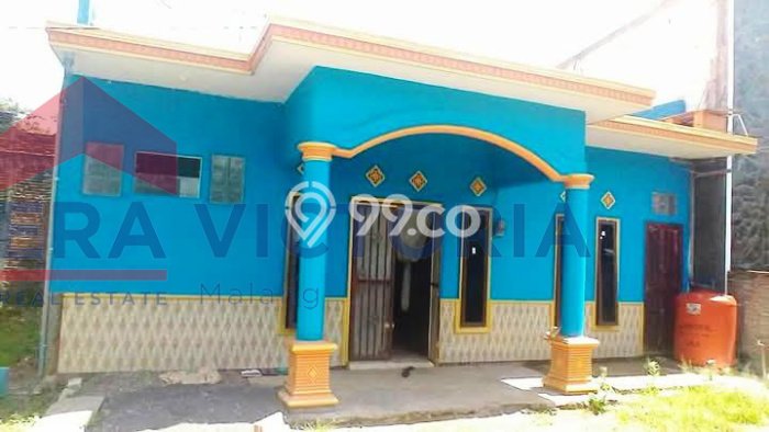 INVESTASI CERDAS! Rumah Exclusive Lawang, Malang, Luas Tanah 111m2m² LB 111m2m² INVESTASI CERDAS! Rumah Exclusive Lawang, Malang, Luas Tanah 111m2m² LB 111m2m²