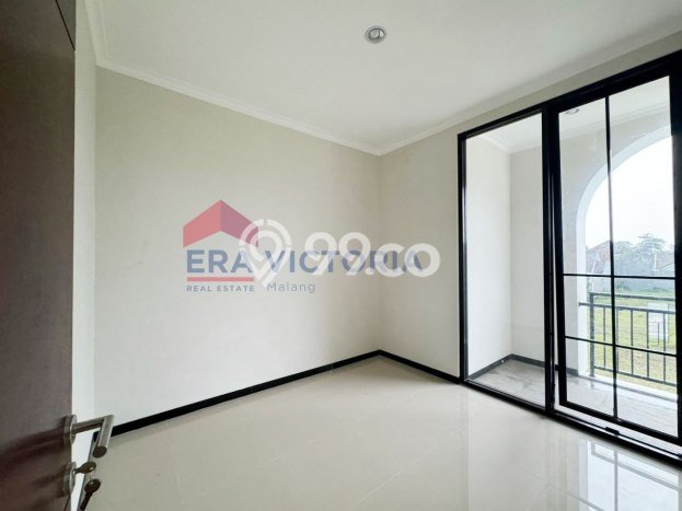 Bisa KPR! Rumah , Malang, LT 84m2m² Bangunan 65m2m² Bisa KPR! Rumah , Malang, LT 84m2m² Bangunan 65m2m²