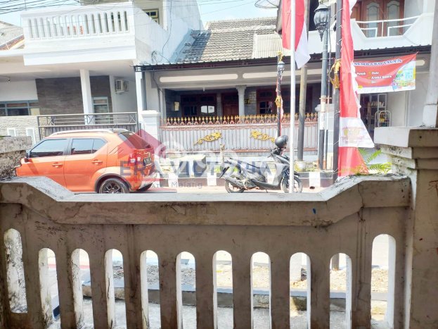 PROPERTI PILIHAN! Rumah di Kedungkandang, Luas 105m2m² LB 36m2m² PROPERTI PILIHAN! Rumah di Kedungkandang, Luas 105m2m² LB 36m2m²