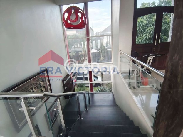 Rumah Mewah Dijual LT 338m2 di Klojen, Malang Rumah Mewah Dijual LT 338m2 di Klojen, Malang