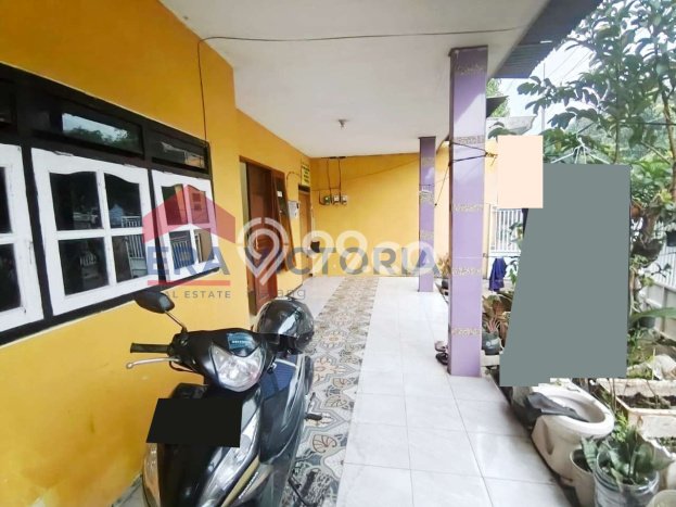 Hunian Cantik Modern Lb 250m2 di Pakis, Malang Hunian Cantik Modern Lb 250m2 di Pakis, Malang