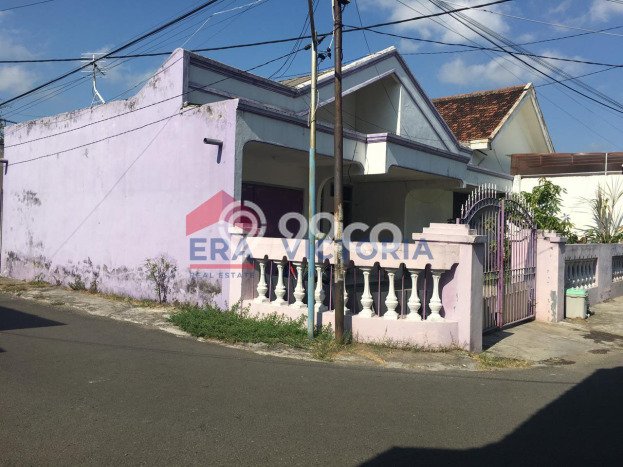Kesempatan Langka Memiliki Rumah 3 KT 4 KM di Jantung Kota Kediri, Kediri Kesempatan Langka Memiliki Rumah 3 KT 4 KM di Jantung Kota Kediri, Kediri