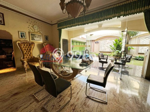 Rumah di , Dekat Stasiun, 4 KM, LT 540m2m² LB 432m2m² Rumah di , Dekat Stasiun, 4 KM, LT 540m2m² LB 432m2m²