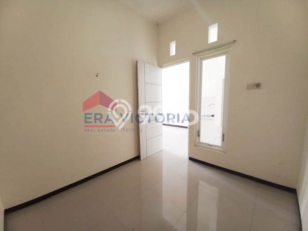 Rumah Sederhana Dijual Lokasi Pakis 2 Kamar dengan LT 60m2 Rumah Sederhana Dijual Lokasi Pakis 2 Kamar dengan LT 60m2