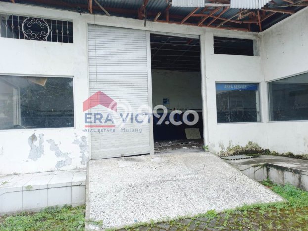 Unit Gudang Paling Strategis di Blimbing Malang dengan LB 2072m2 Unit Gudang Paling Strategis di Blimbing Malang dengan LB 2072m2