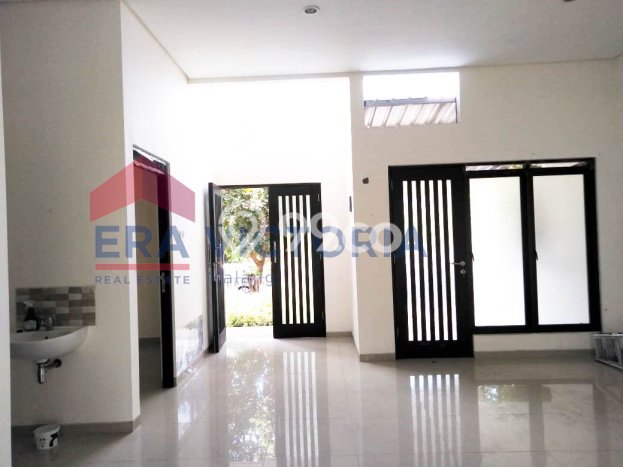 Rumah kawasan , Akses ke Sekolah, 2 KT Rumah kawasan , Akses ke Sekolah, 2 KT