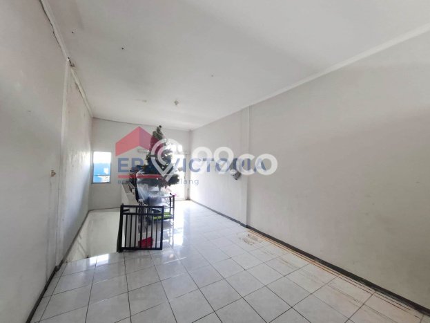 Ruko Bagus LT 76m2 LB 90m2 Dijual di Batu Batu Ruko Bagus LT 76m2 LB 90m2 Dijual di Batu Batu