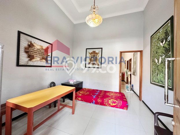 LISTING BARU! Rumah Premium di Lowokwaru, Luas 315m2m² Bangunan 180m2m² LISTING BARU! Rumah Premium di Lowokwaru, Luas 315m2m² Bangunan 180m2m²