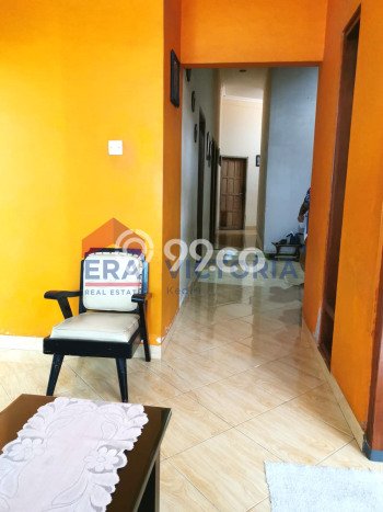 Rumah PREMIUM area Mojoroto, Kediri, LT 274m2m² Bangunan 250m2m² HARGA TERBAIK! Rumah PREMIUM area Mojoroto, Kediri, LT 274m2m² Bangunan 250m2m² HARGA TERBAIK!