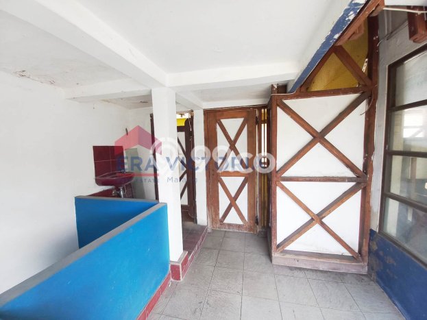 Rumah di Klojen, Dekat Pusat Kota, 1 KM, LT 265m2m² Bangunan 300m2m² Rumah di Klojen, Dekat Pusat Kota, 1 KM, LT 265m2m² Bangunan 300m2m²