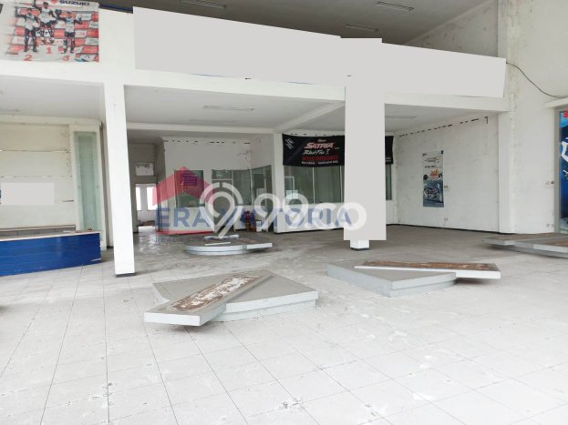 Unit Gudang Paling Strategis di Blimbing Malang dengan LB 2072m2 Unit Gudang Paling Strategis di Blimbing Malang dengan LB 2072m2