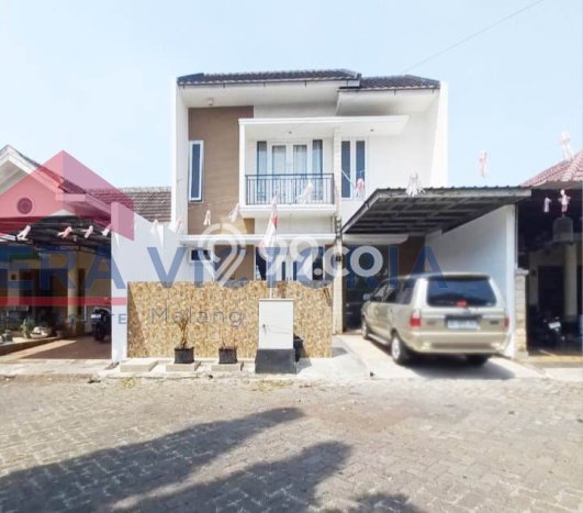 HARGA TERBAIK! Rumah Berkualitas area Dau, LT 121m2m² Bangunan 178m2m² HARGA TERBAIK! Rumah Berkualitas area Dau, LT 121m2m² Bangunan 178m2m²