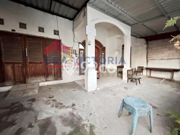 PENAWARAN TERBAIK! Rumah Strategis di Pakis, Luas 165m2m² Bangunan 36m2m² PENAWARAN TERBAIK! Rumah Strategis di Pakis, Luas 165m2m² Bangunan 36m2m²
