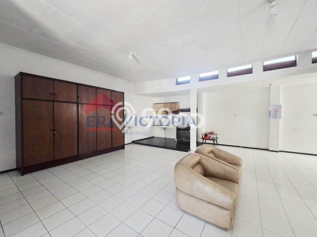 PILIHAN TEPAT! Rumah kawasan , 2 KM, Dekat Mall, LT 176m2m² Bangunan 140m2m² PILIHAN TEPAT! Rumah kawasan , 2 KM, Dekat Mall, LT 176m2m² Bangunan 140m2m²