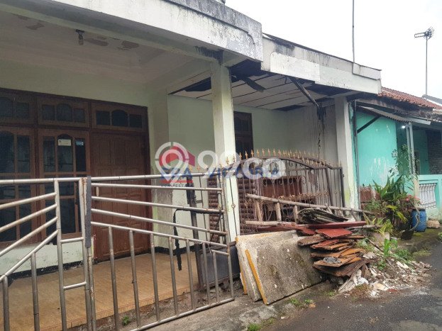 DIJUAL CEPAT! Rumah di Mojoroto, Kediri, LT 72m2m² Bangunan 72m2m² HARGA NEGO! DIJUAL CEPAT! Rumah di Mojoroto, Kediri, LT 72m2m² Bangunan 72m2m² HARGA NEGO!