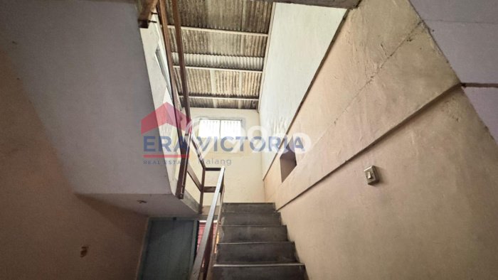 Siap Huni Rumah Mewah 21 Kamar di Klojen Dekat ke Mana Saja Siap Huni Rumah Mewah 21 Kamar di Klojen Dekat ke Mana Saja