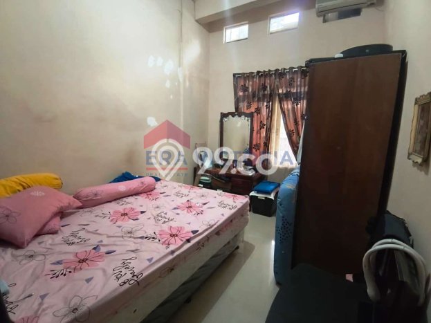 Jual Rumah Strategis Bagus Punya 4 KT di Blimbing Malang SHM Jual Rumah Strategis Bagus Punya 4 KT di Blimbing Malang SHM