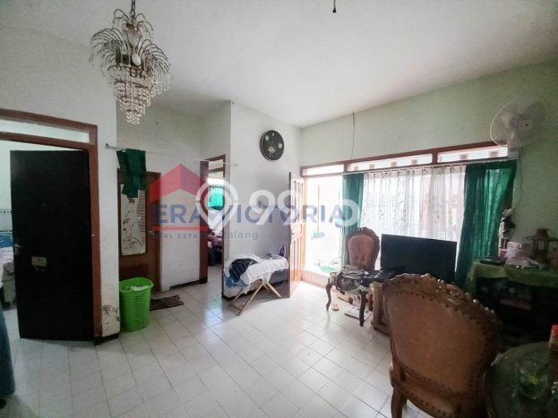 Rumah area Lowokwaru, Malang, Luas 212m2m² LB 210m2m² Rumah area Lowokwaru, Malang, Luas 212m2m² LB 210m2m²