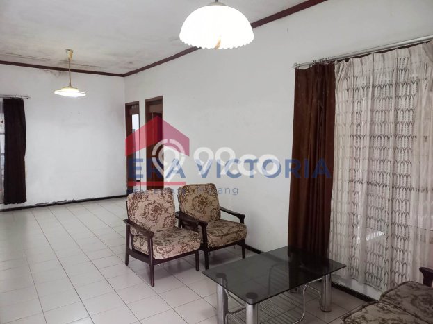 For Sale Rumah 4 Kamar Lokasi Ideal Bagus dan Strategis di Lowokwaru For Sale Rumah 4 Kamar Lokasi Ideal Bagus dan Strategis di Lowokwaru